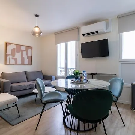 Apartment B1two Bedrooms Champs Elysees Arc De Triomphe Ac